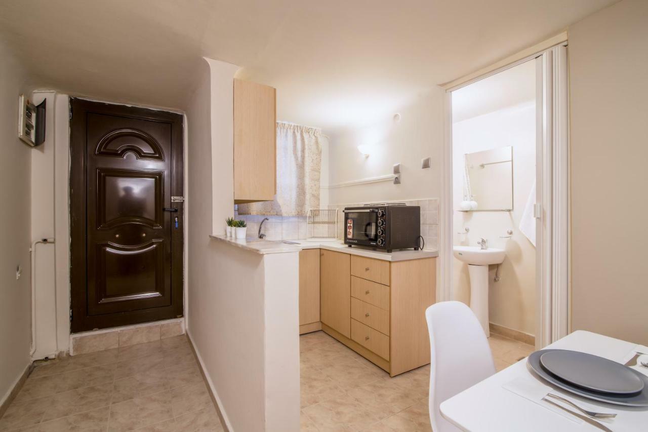Cozy And Central Apartment Atenas Exterior foto