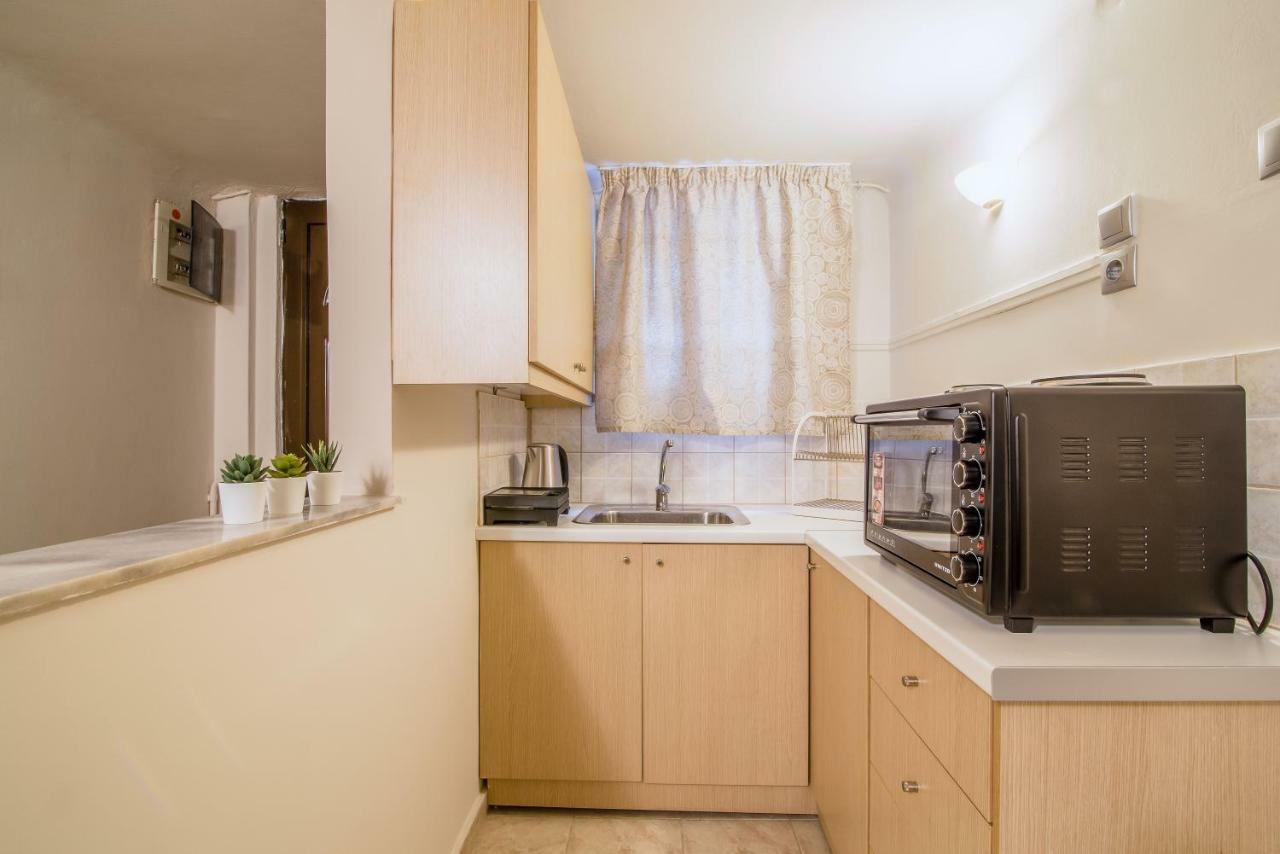 Cozy And Central Apartment Atenas Exterior foto
